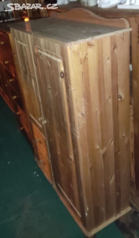 Celo masivní komoda vysoká - 2