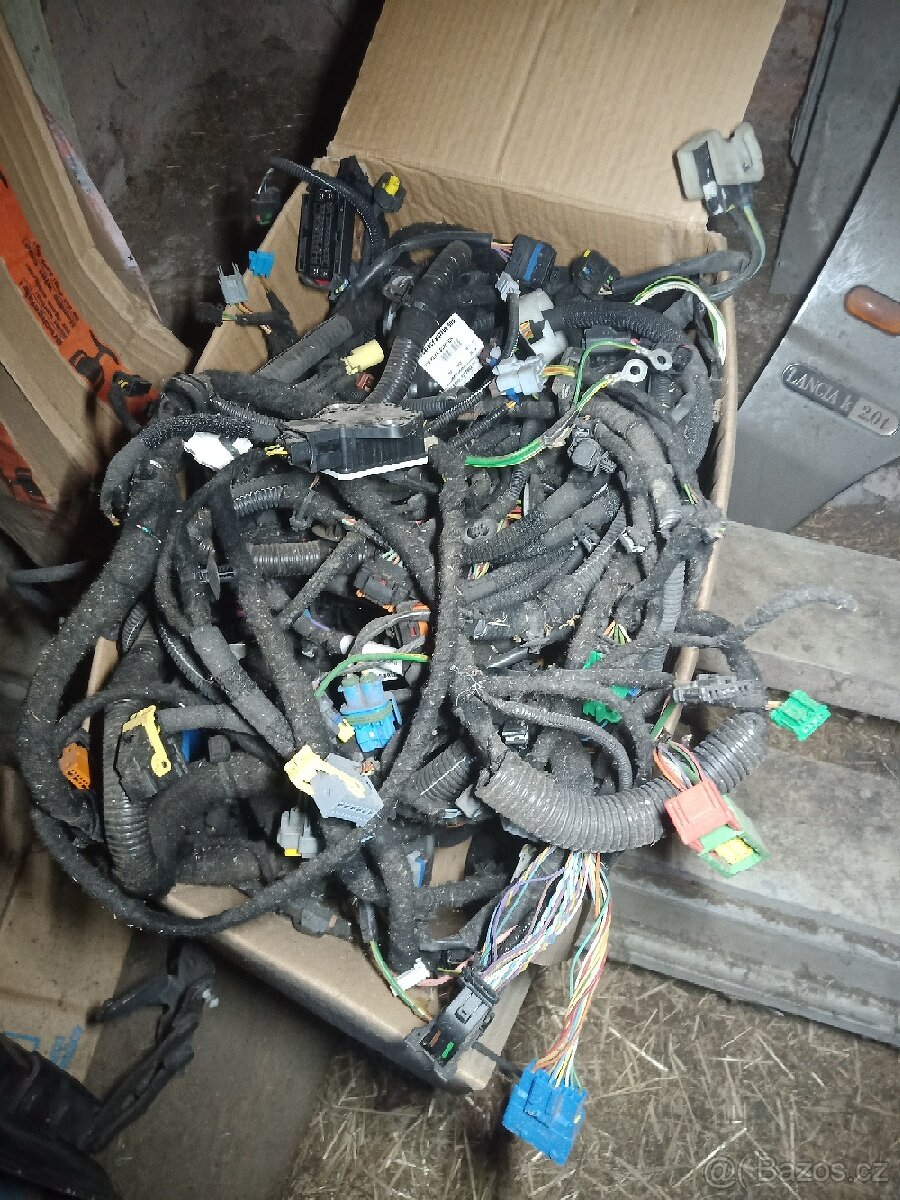 Peugeot RCZ kompletní kabeláž - 2