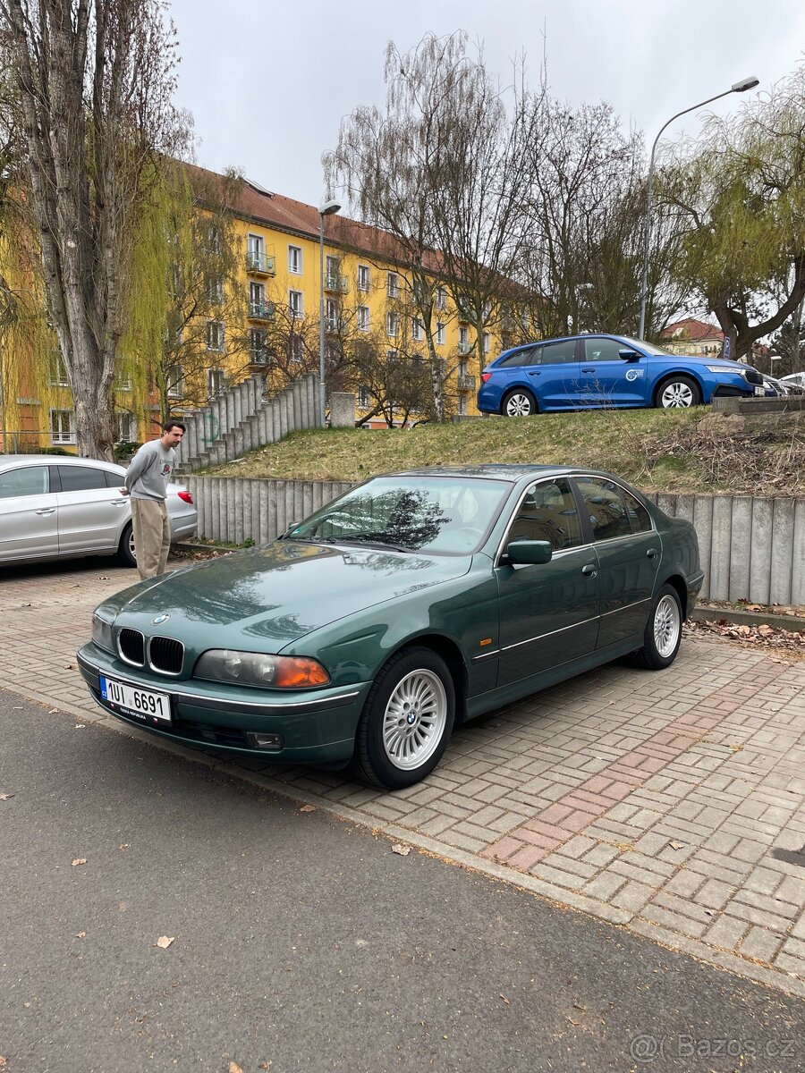 Bmw e39 520i - 2