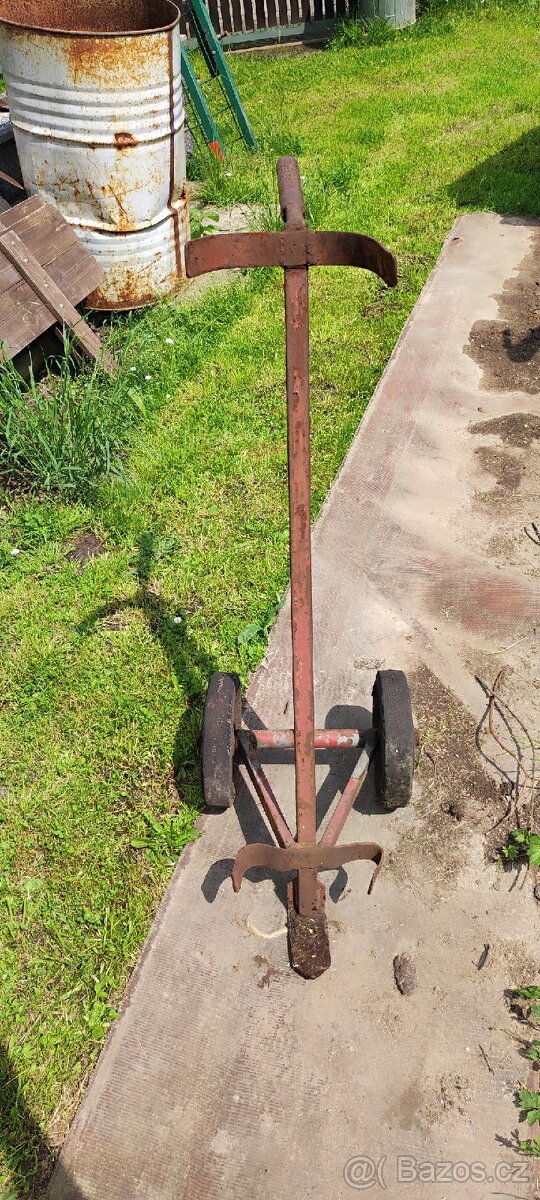 Dílenský vozík na tlakové láhve autogen - 2