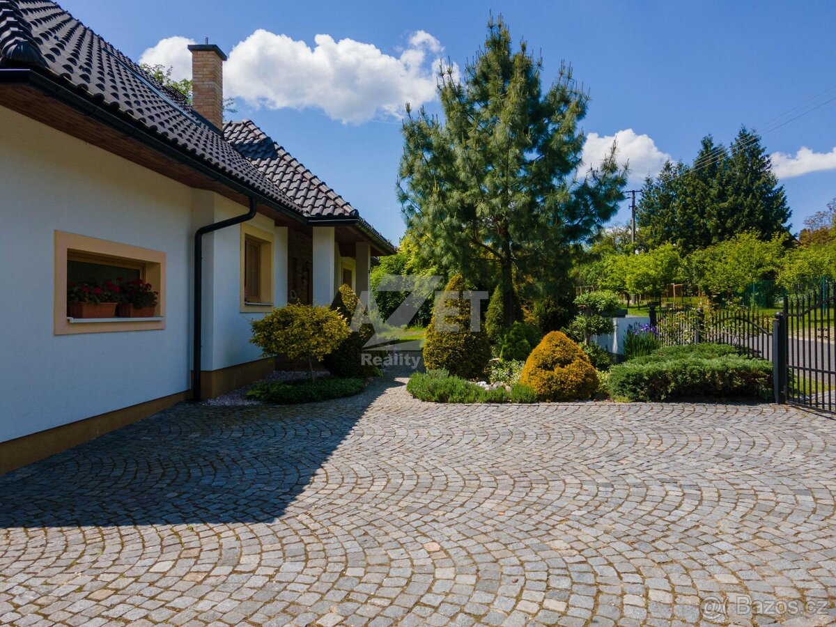 Prodej, rodiiný dům, 1885 m2, Václavovice - 2