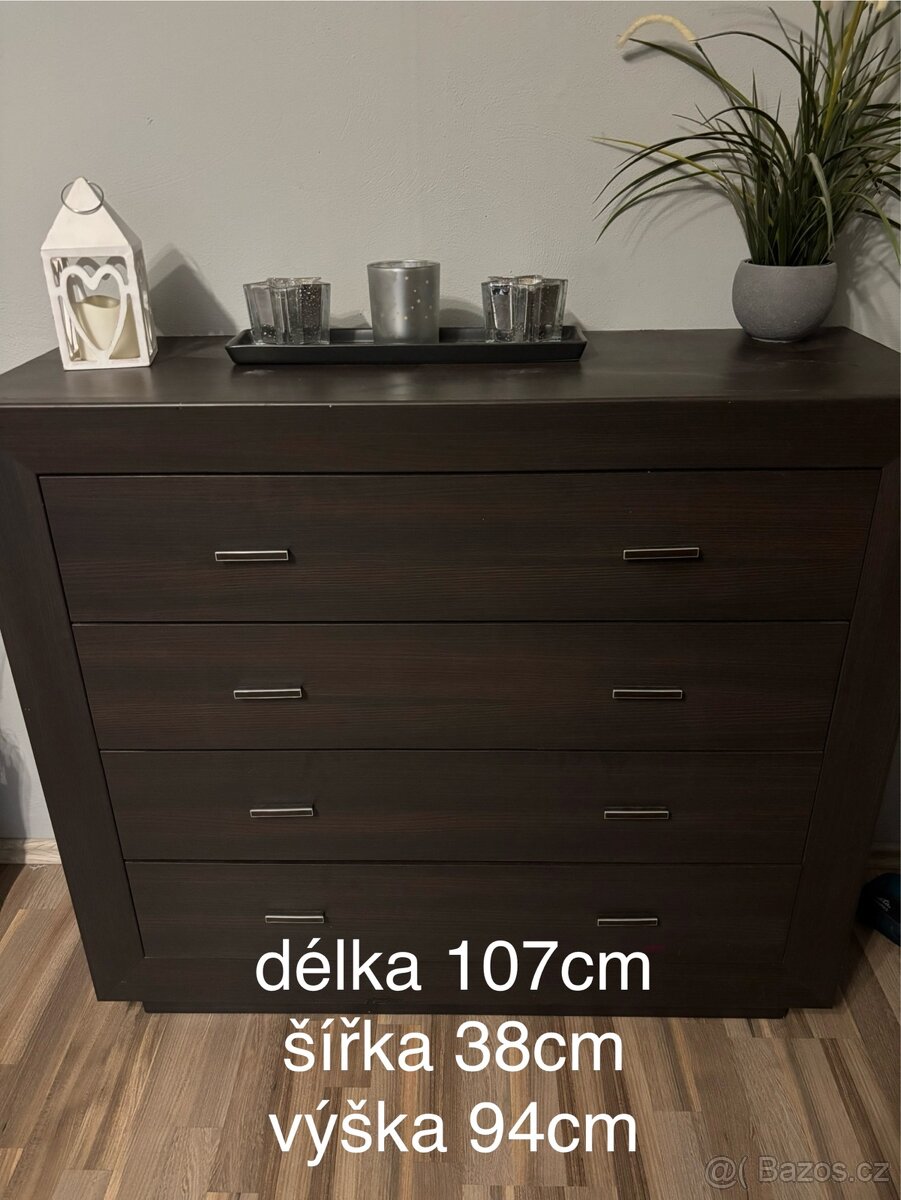 Obyváková stěna - 2