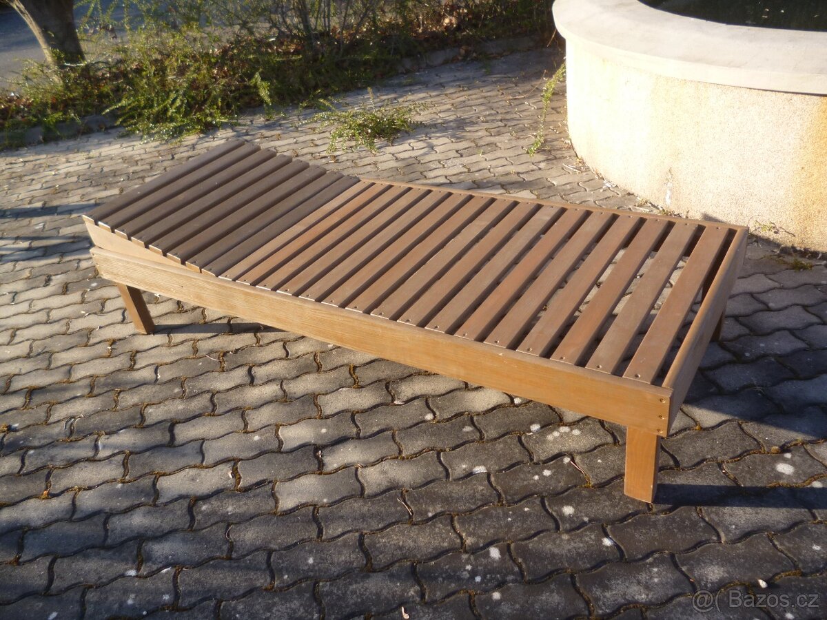 Designové zahradní lehátko XXL z masivu - 2