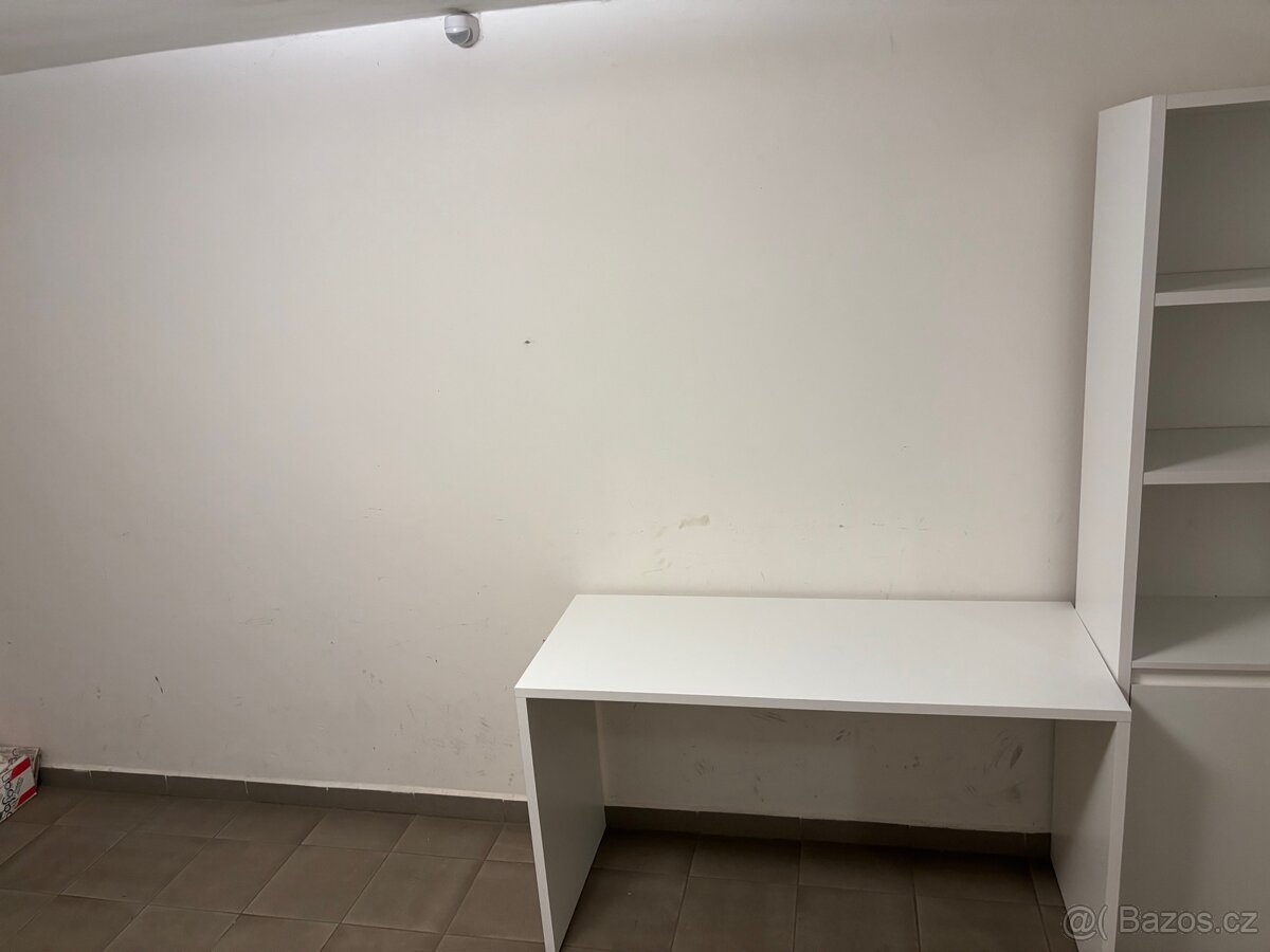 Prodám set stůl+kontejner+skřín - 3 měsíce staré - 2
