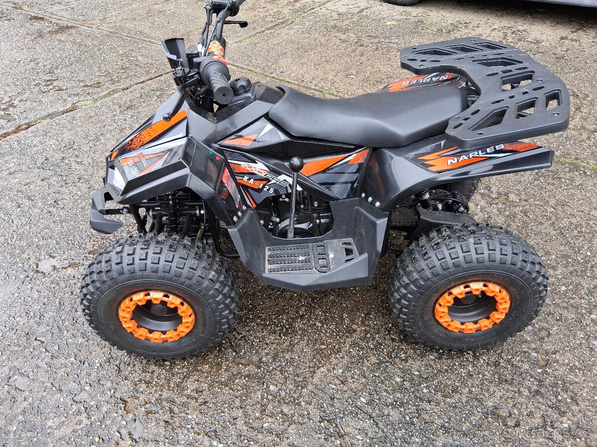 Prodam detskou ctyrkolku 125ccm - 2