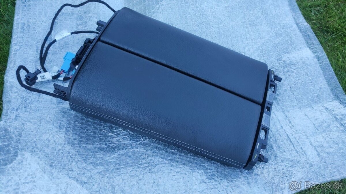 GLE W167 - laktova opierka Corolla XII E21 - samolepky dvere - 2