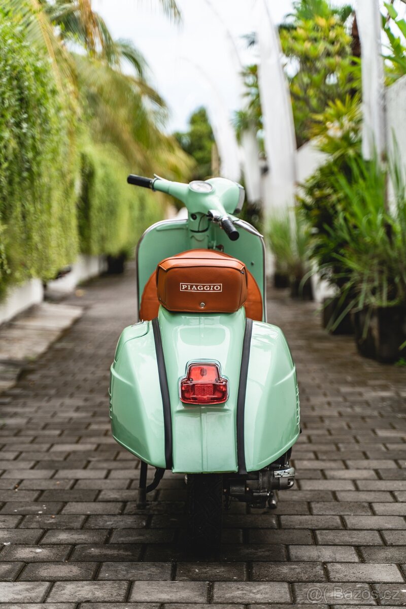 Vespa Piaggio Super 150 (1977) - 2