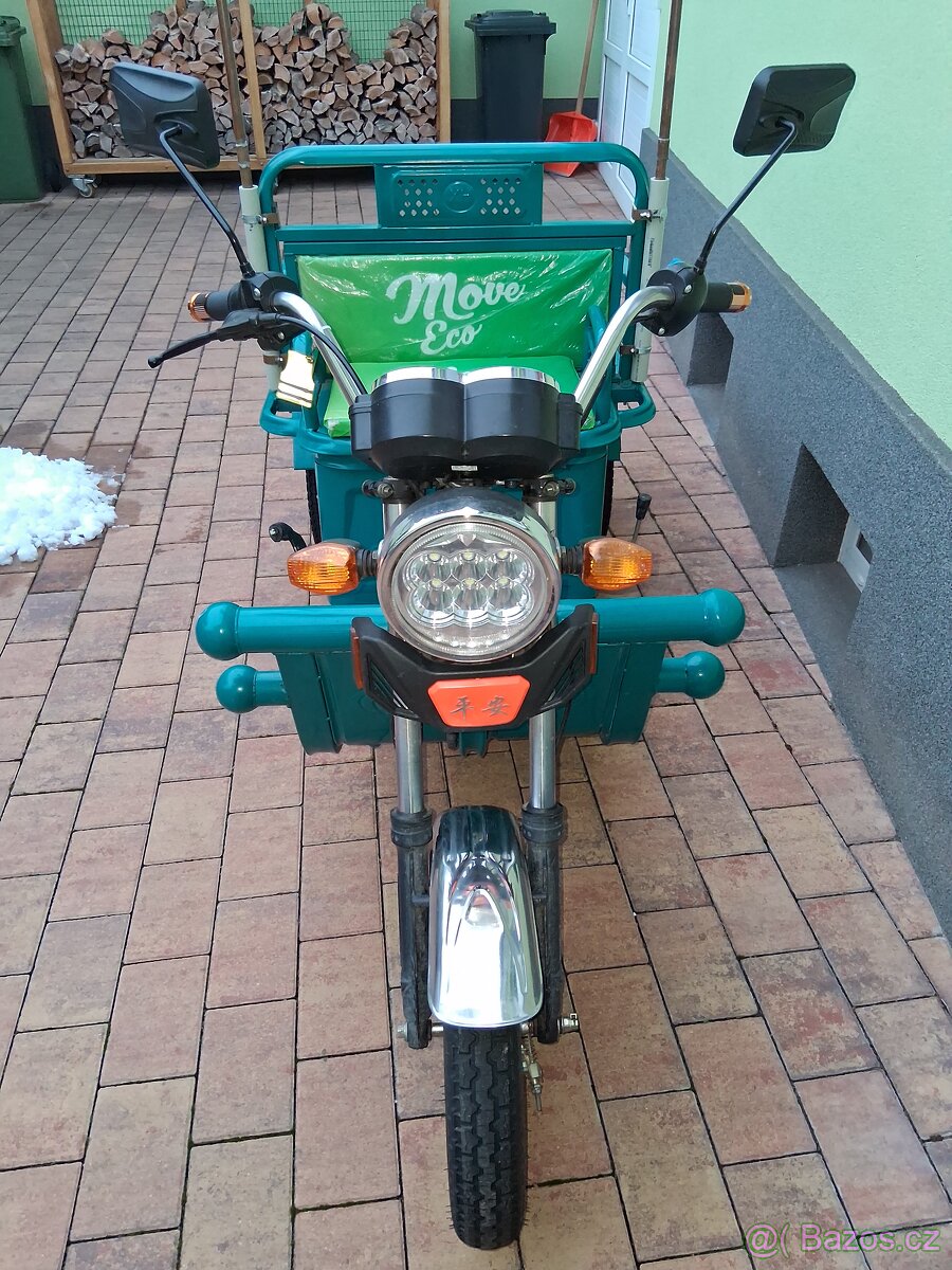 Elektrická tříkolka Cargo 250 - 2