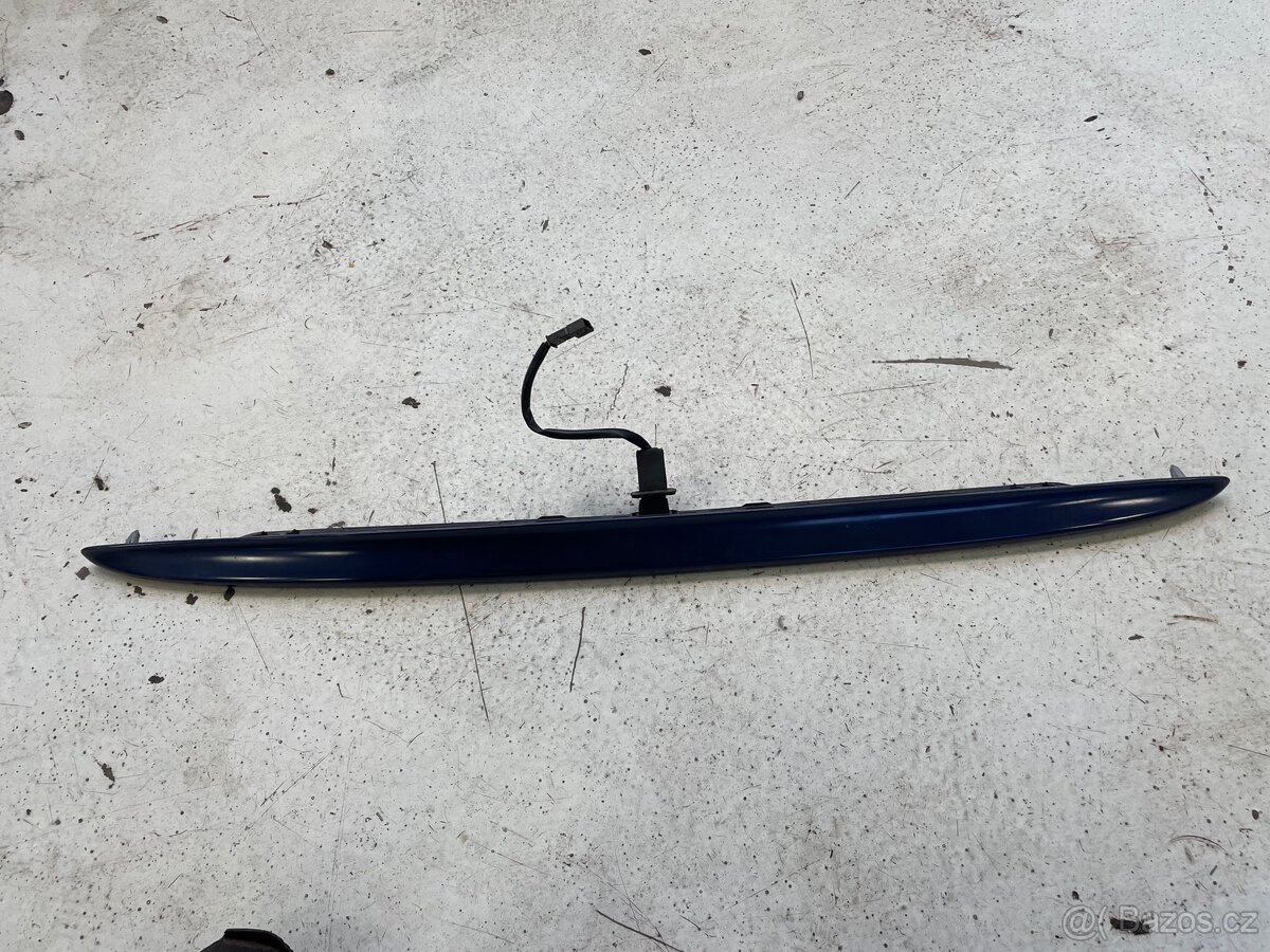 BMW E46 Coupe lišta kufru - 2