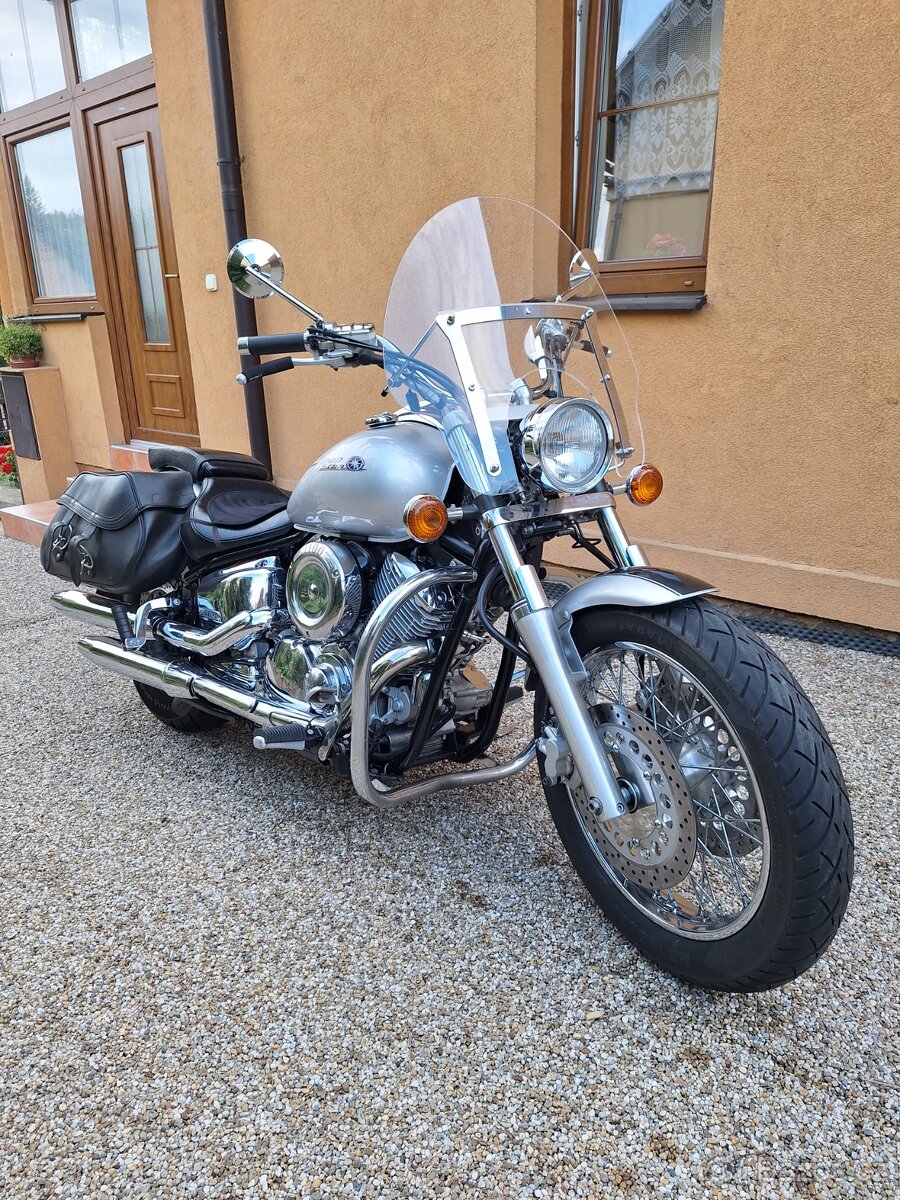 Yamaha XVS 1100 Drag Star - 2