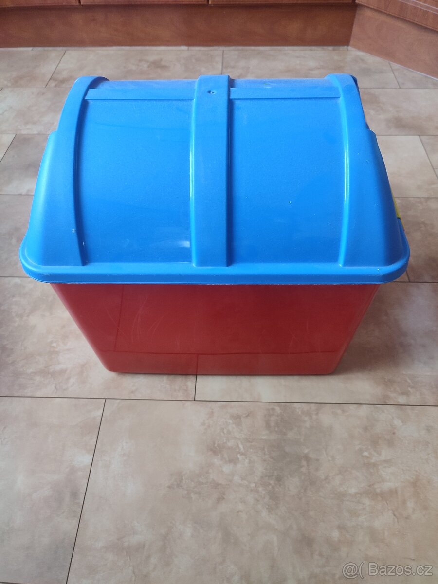 Plastový box na hračky - 2