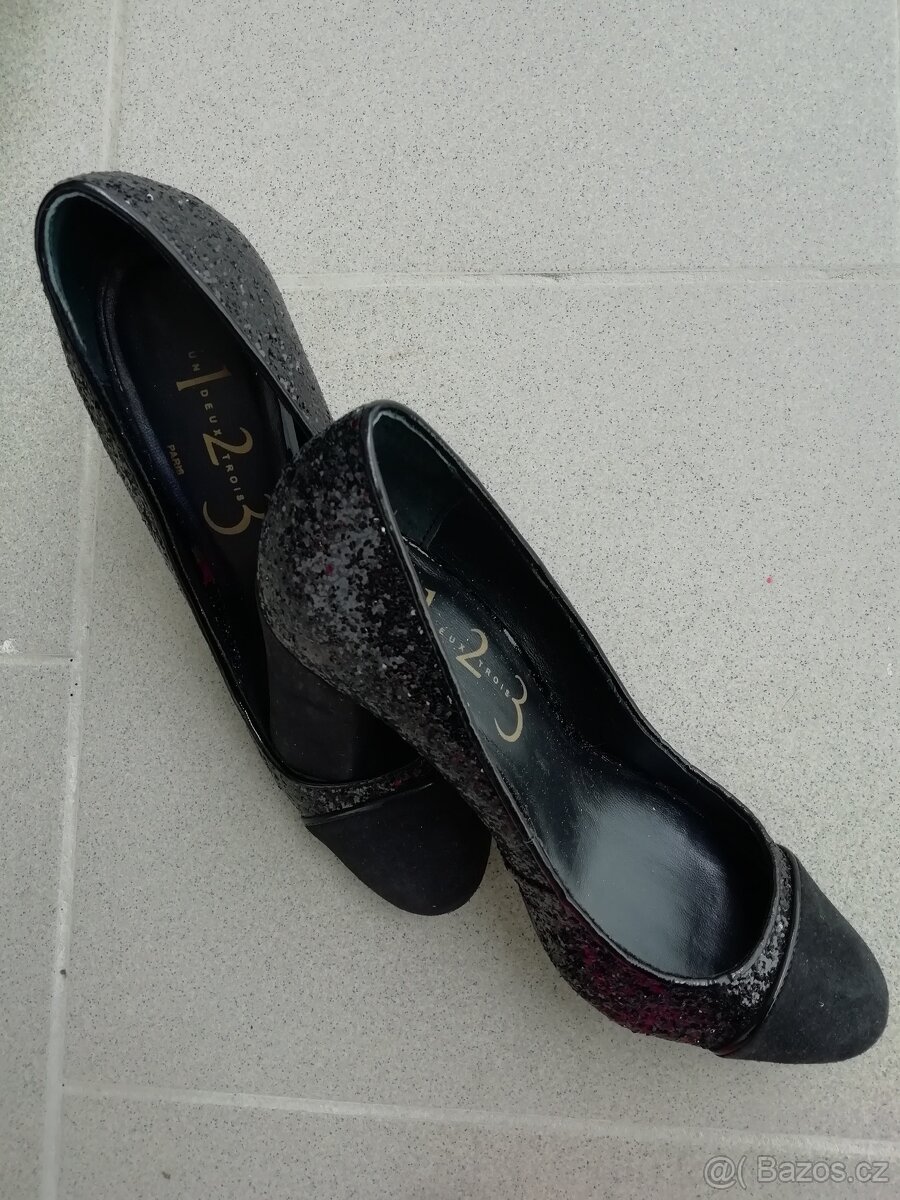 Boty dospolečnosti - 2