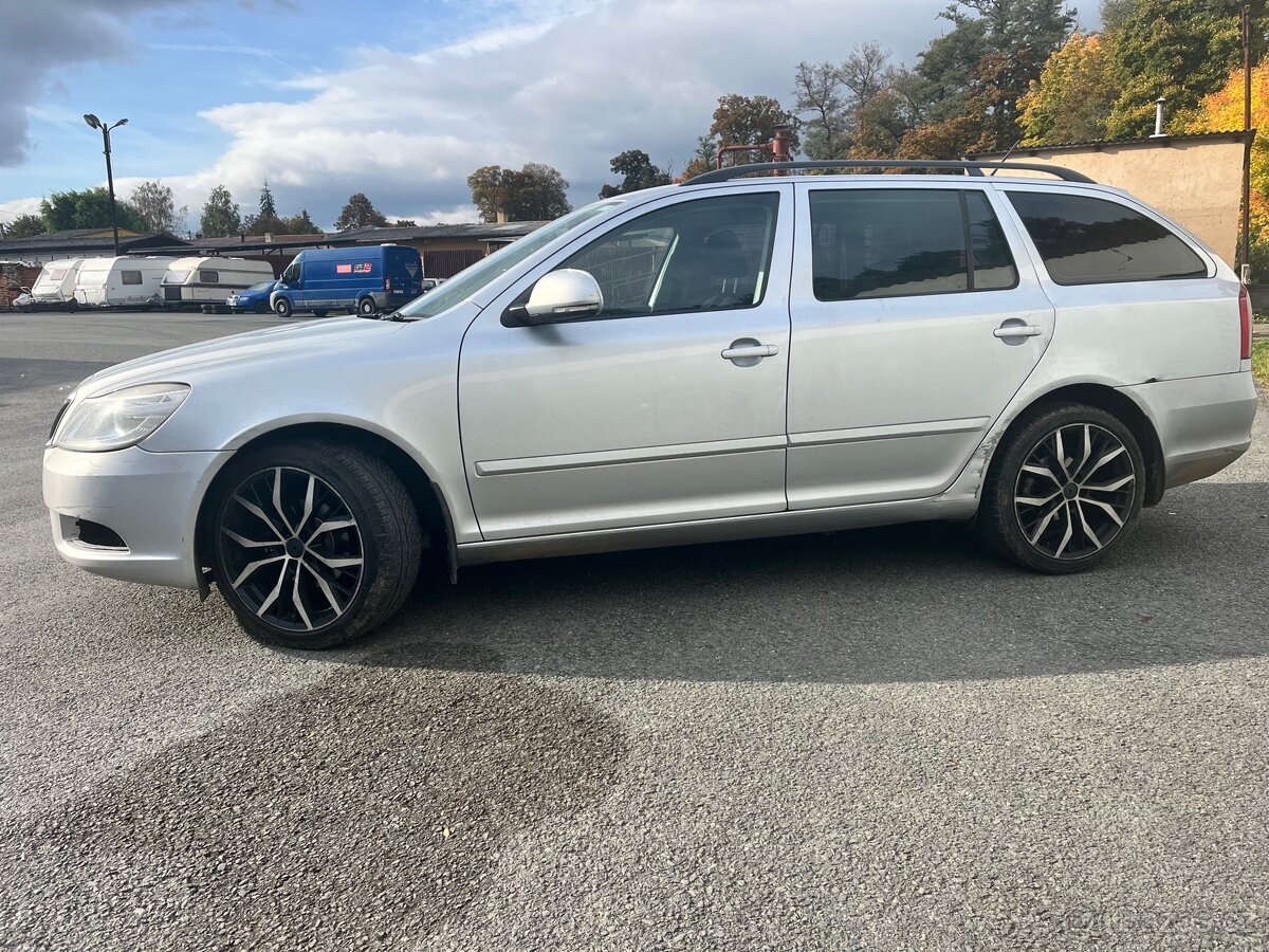 Náhradní díly Octavia 2 facelift 1.6tdi 77kw - 2