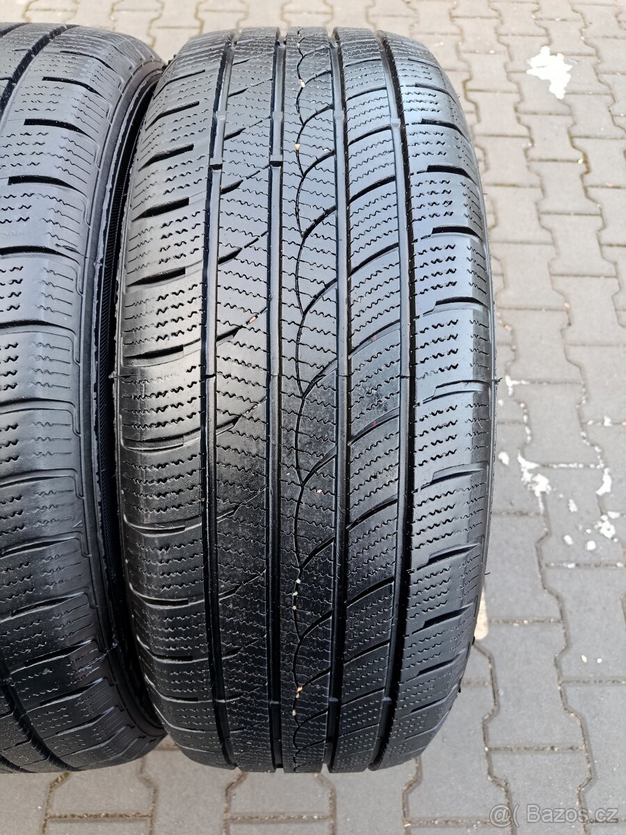 zimní pneu tracmax 235/60/18 - 2