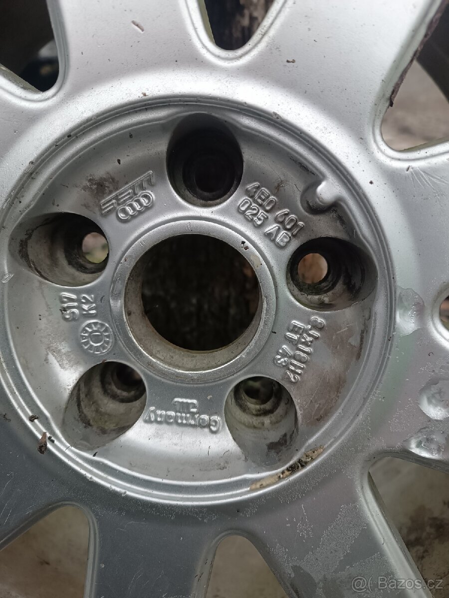 ALU Audi A8 D3 18" Originální ALU disk č.4E0601025AB - 2
