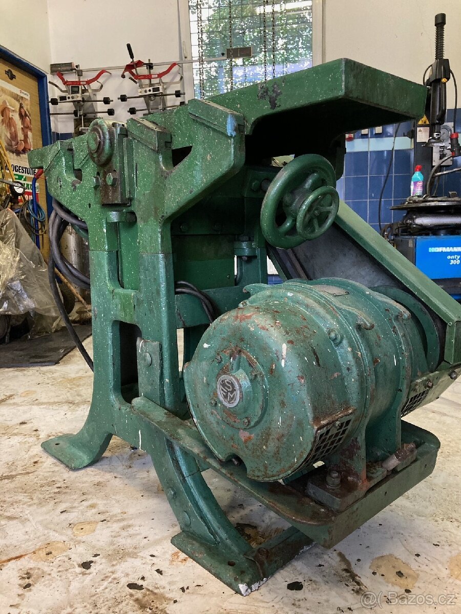 Litinová hoblovačka 380 Volt - 2