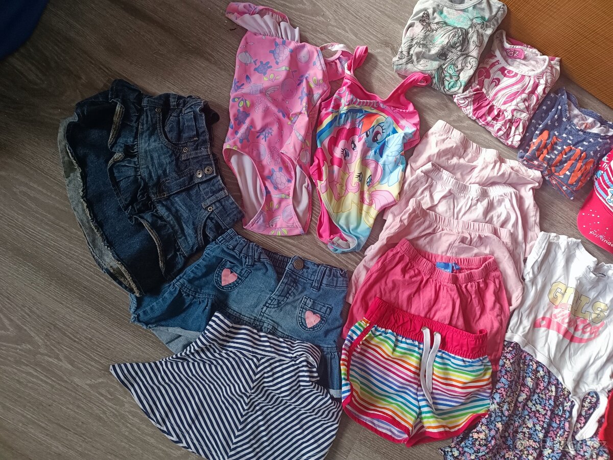 Balík letního oblečení vel. 104 - 2