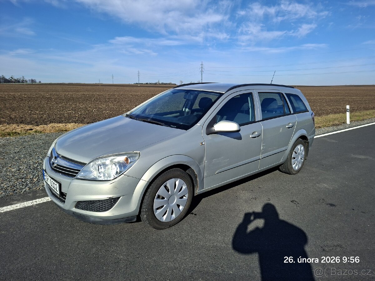 Opel Astra 1.6i, nová STK - 2