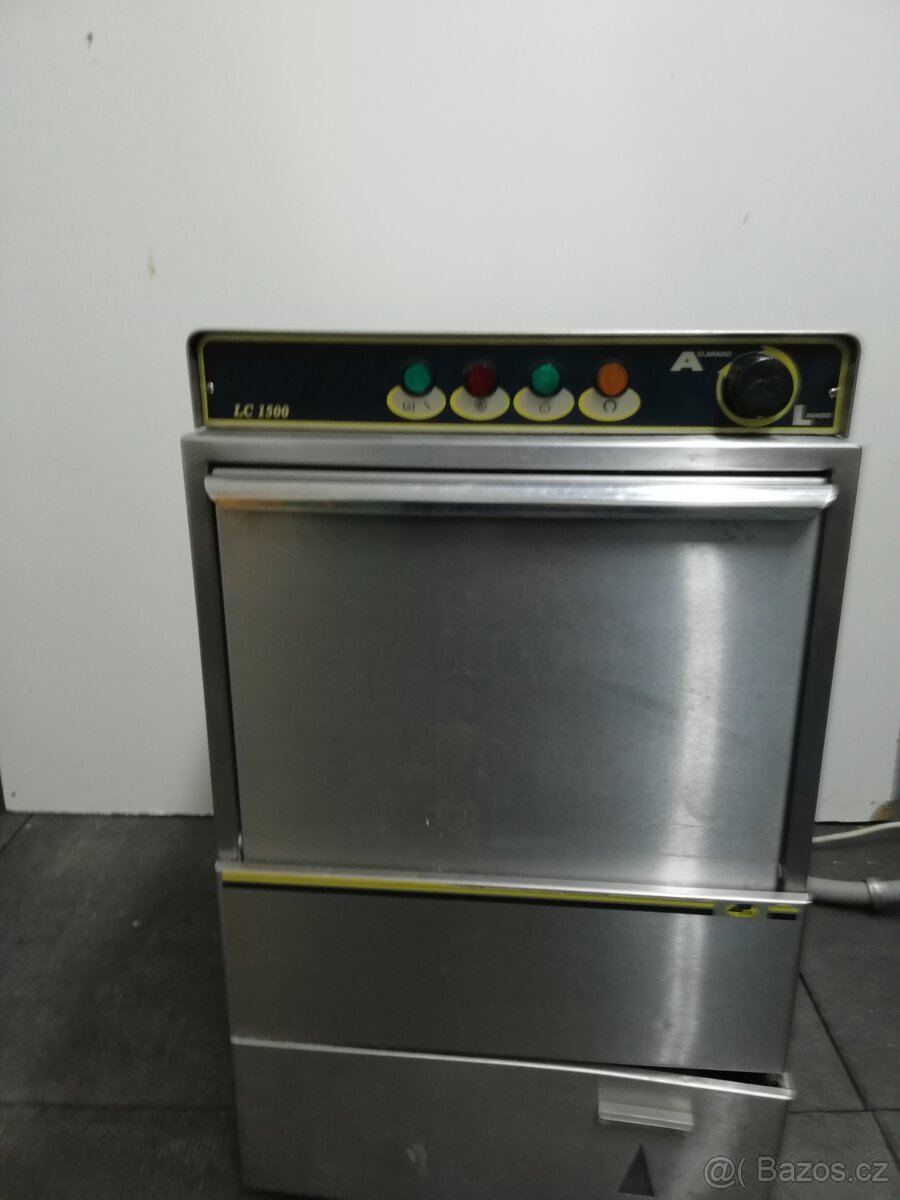 Podbarová myčka LC1500 - 2