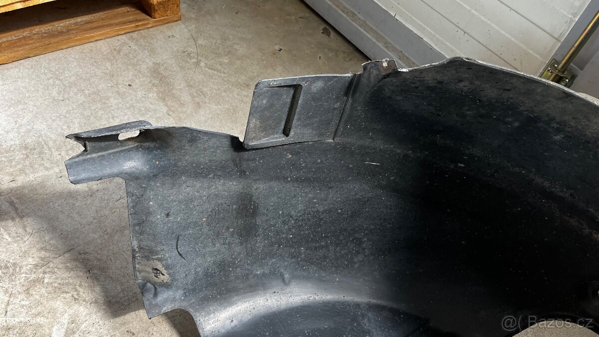 Porsche 944 LP podběh - 2