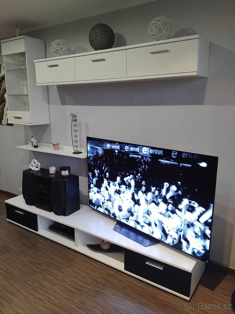 Obývací stěna - 2