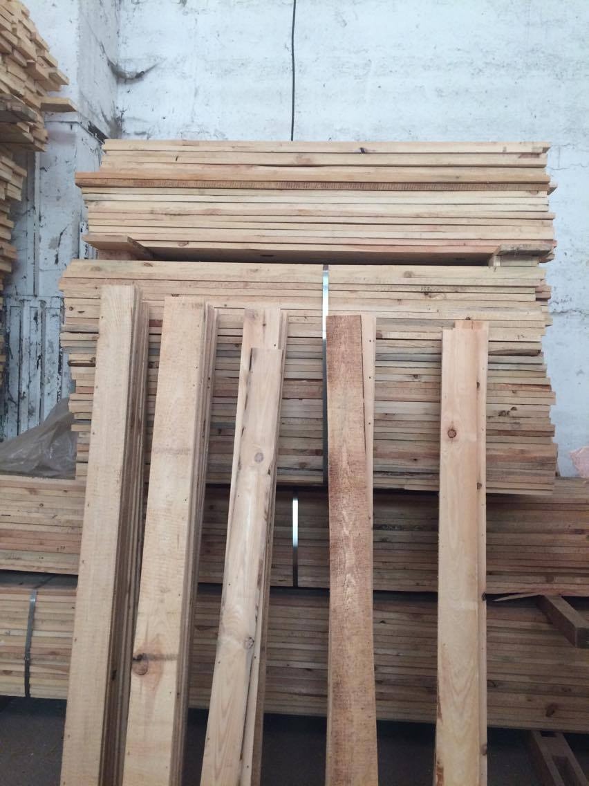 PRODÁM STAVEBNÍ ŘEZIVO - DESKY - 2