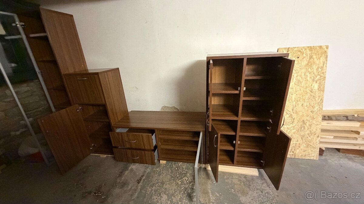 Obývací stěna ořech tloušťka 25mm - 2