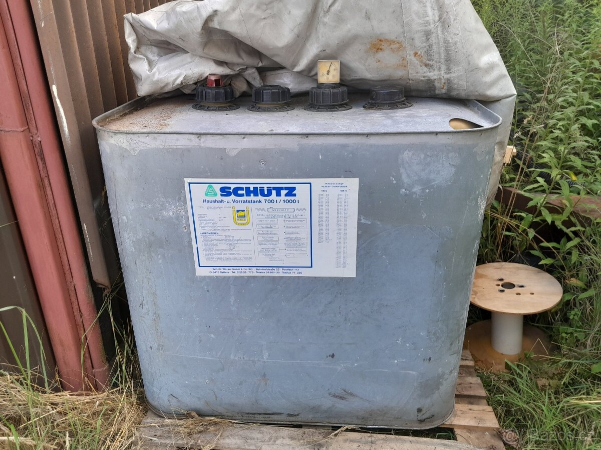 Nádrž na topný olej - 2