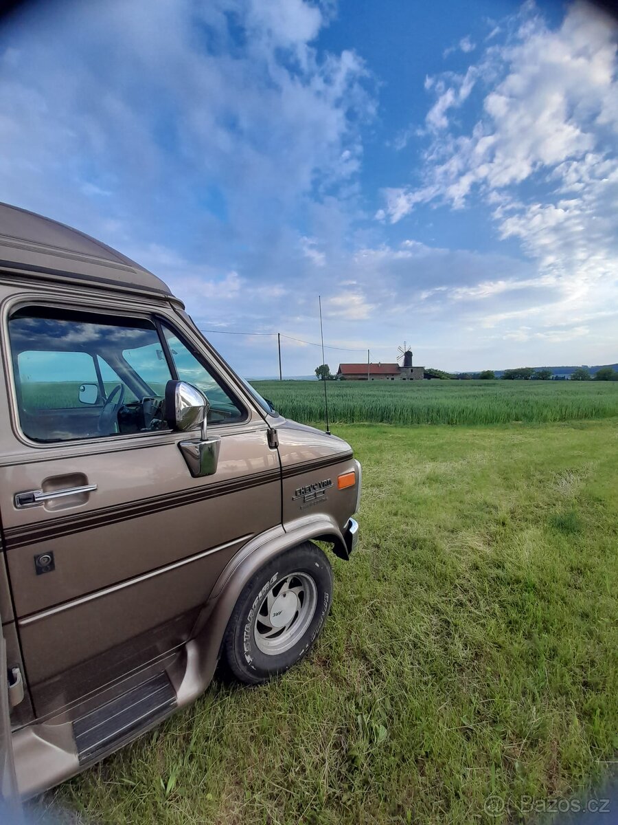 Chevrolet g20