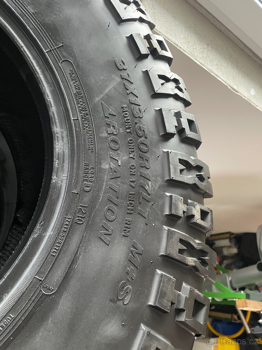 Pneu na offroad