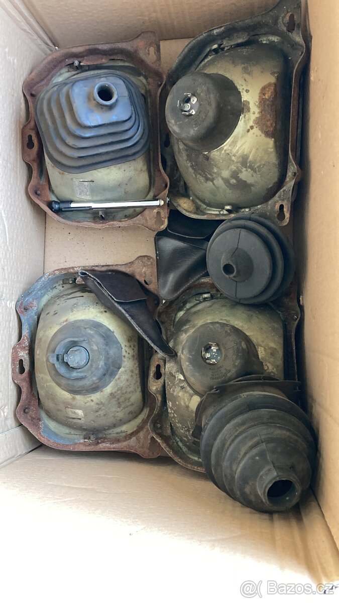 Díly Nissan Patrol K260 / K160 páčky, světla, manžety