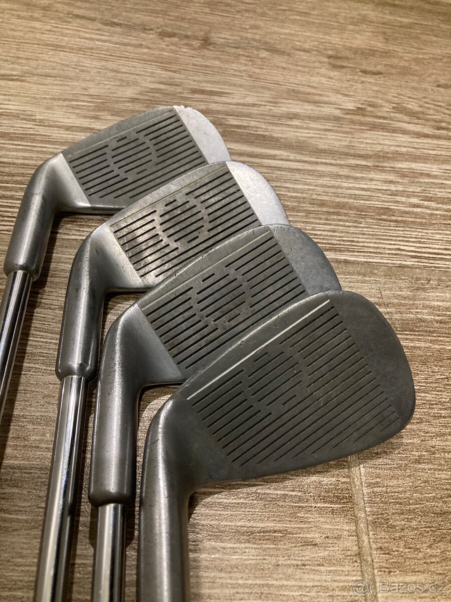 Golfový půlset želez Malibu Caleo - 2