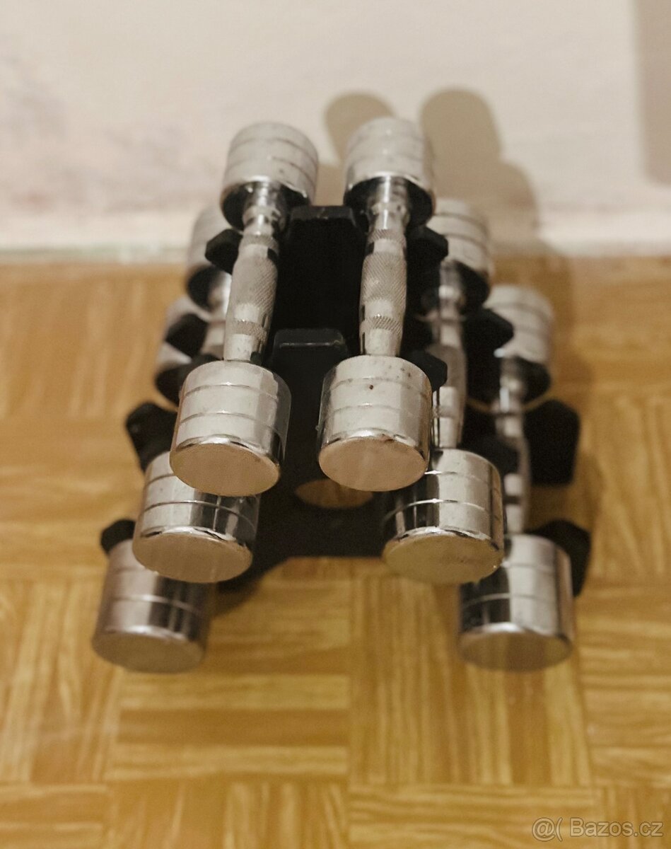 Bench press , zavazí , další činky - 2