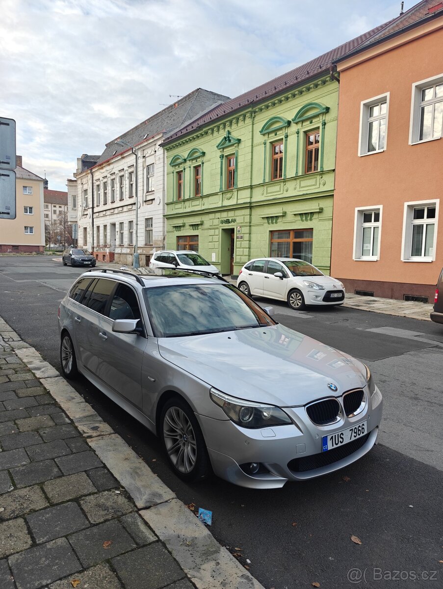BMW E61 525d 130kw m-packet - 2