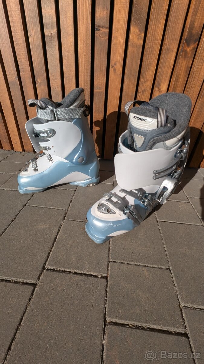 Lyžáky Atomic vel 40 s obalem. - 2