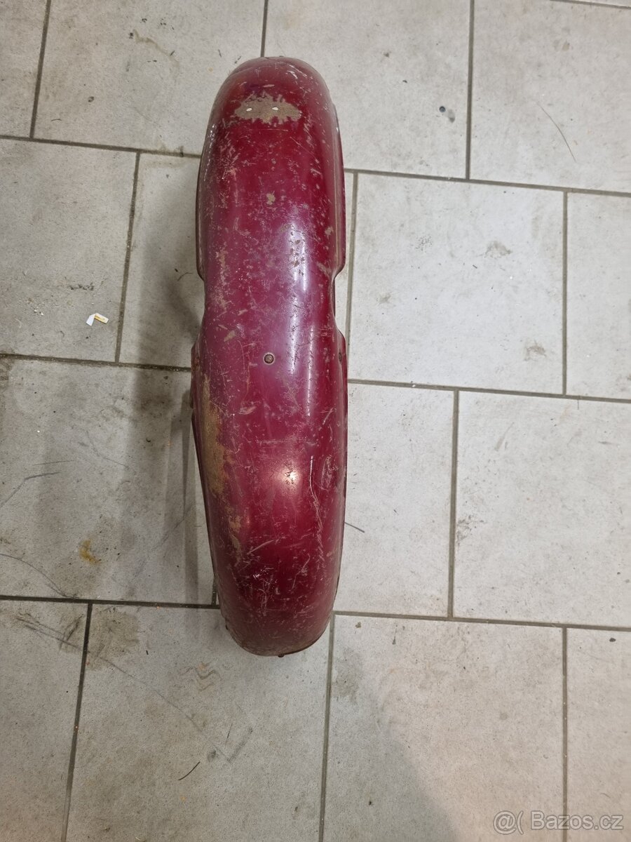 Jawa pérák přední blatník - 2