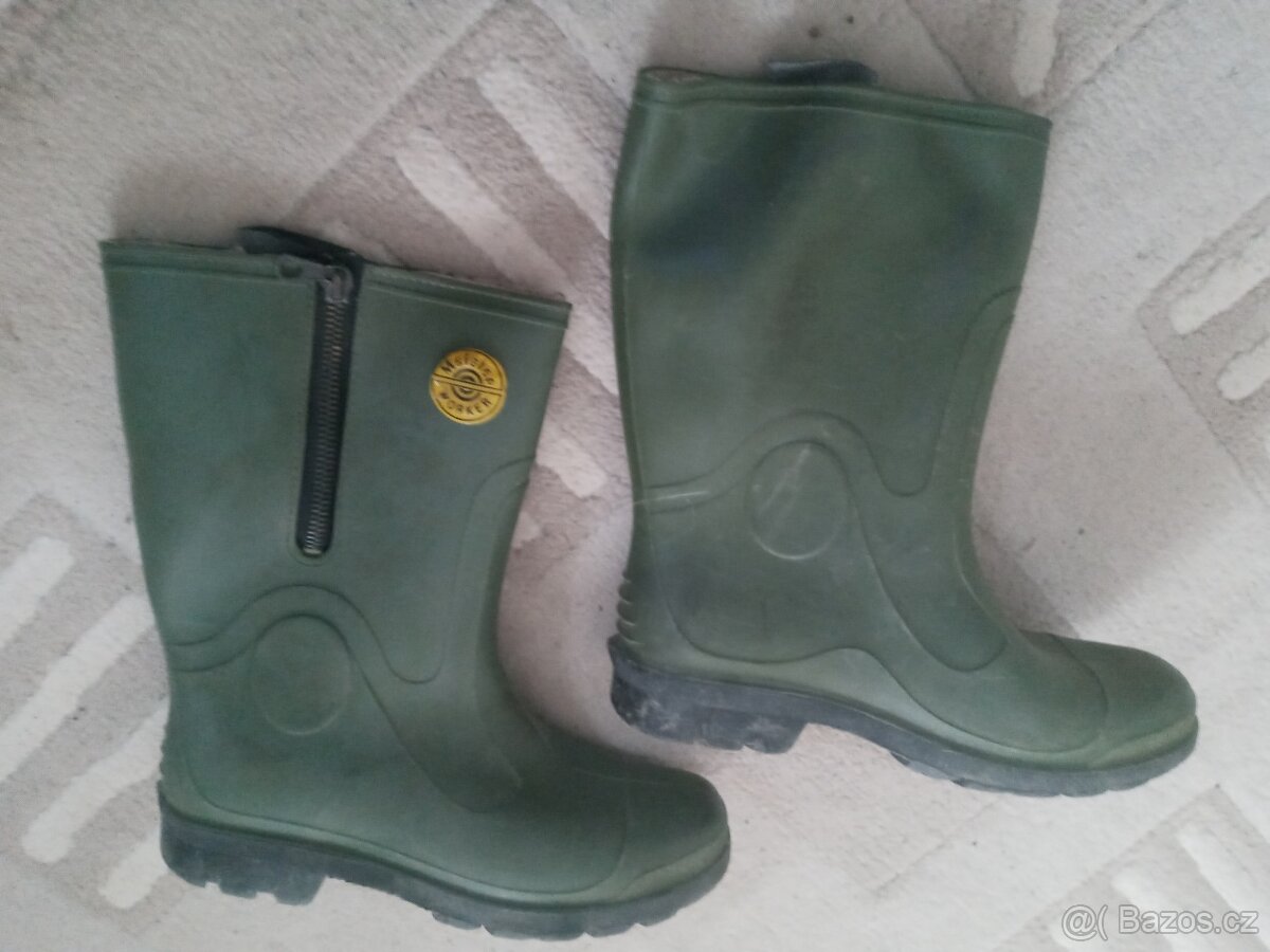 Pánské pracovní gumové boty vel. 10/45 - 2