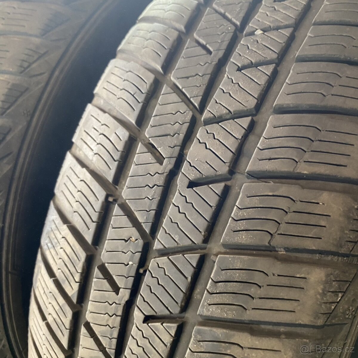 Zimní pneu 195/50 R15 82T Barum 6mm - 2