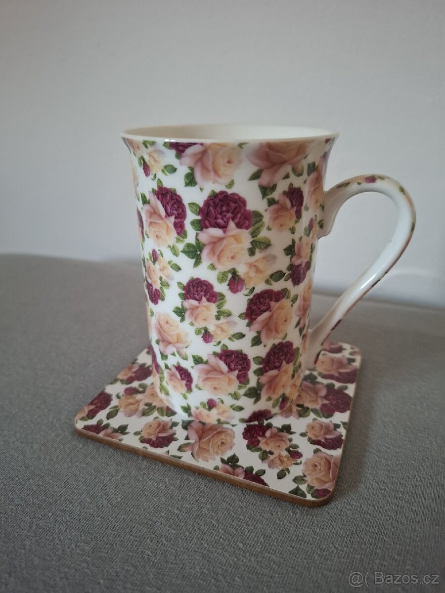 Hrnek s podložkou - 2