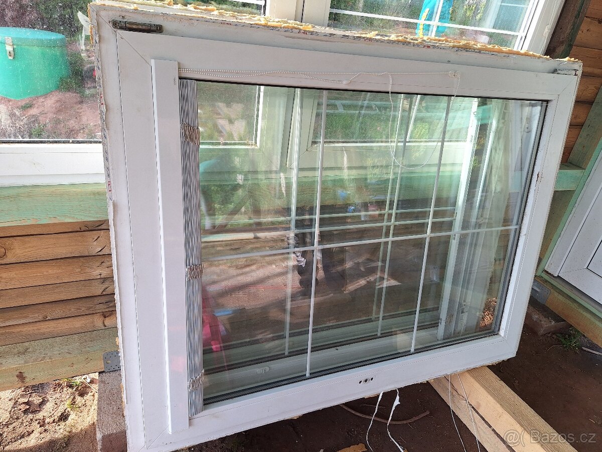 Plastová okna 5x a balkonové dveře s rámy - 2