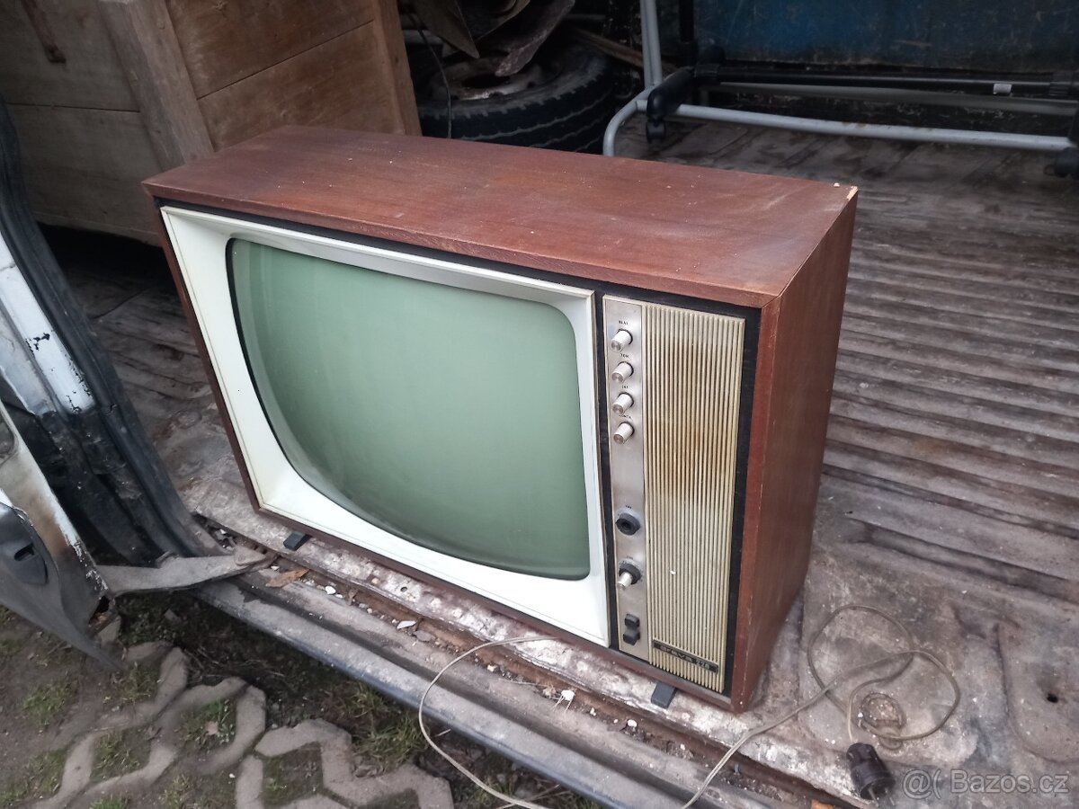 Stará RETRO televize - 2