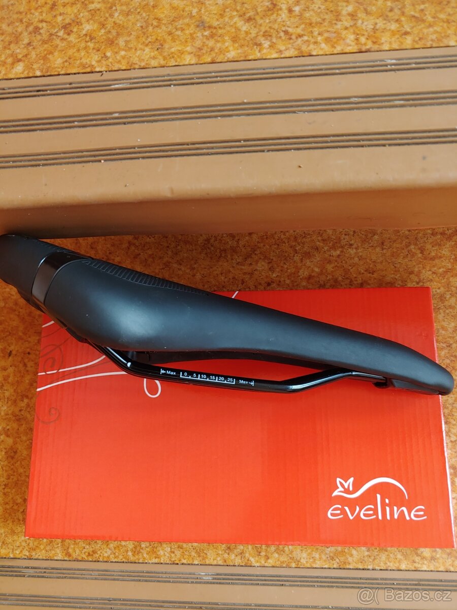 Sedlo MERIDA COMP CC Race - 2