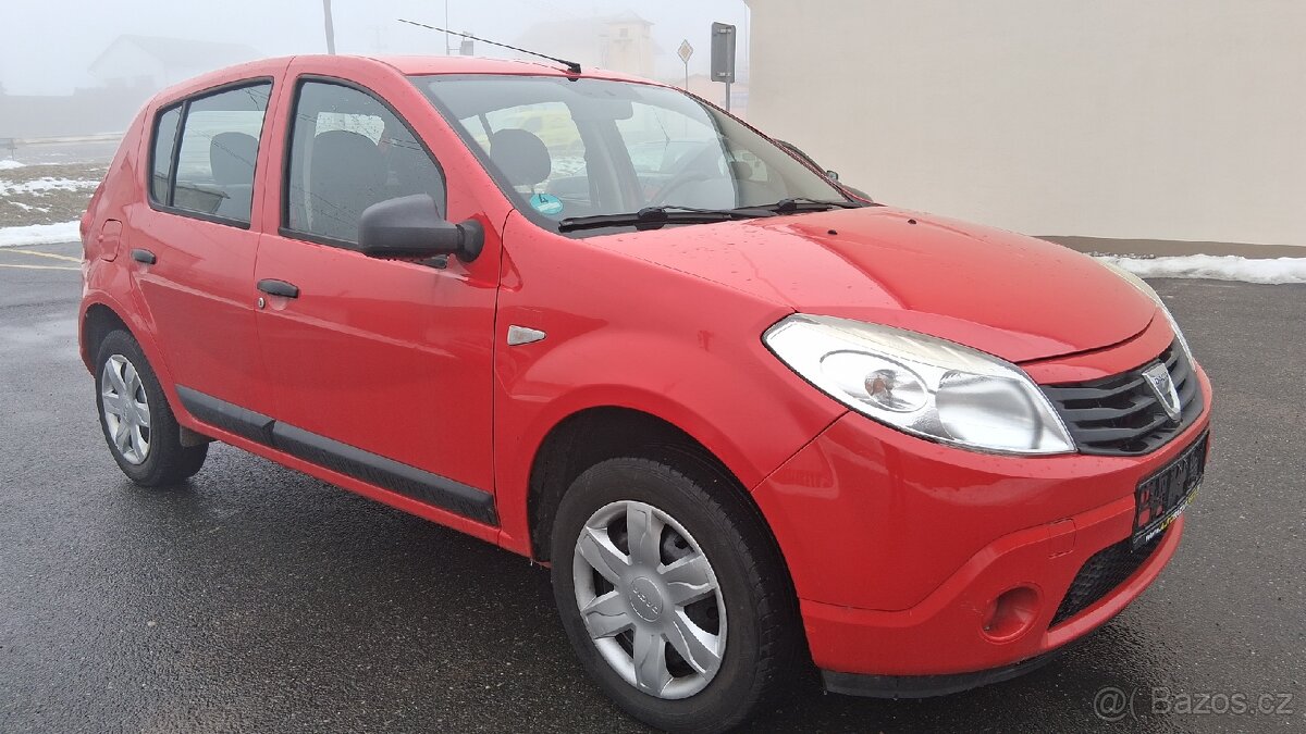 Dacia Sandero 1.2i - 2