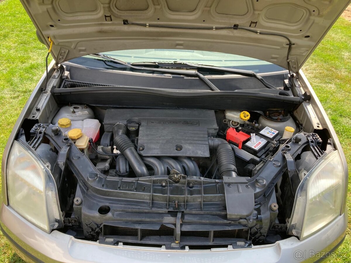 Prodám Ford Fusion 1.4 Benzín - 2