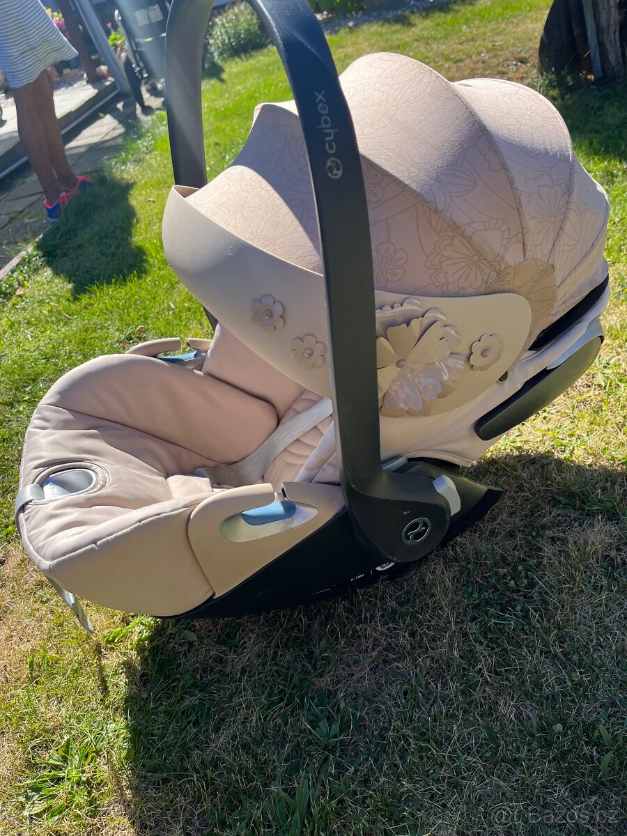 Autosedačka Cybex vajíčko - 2