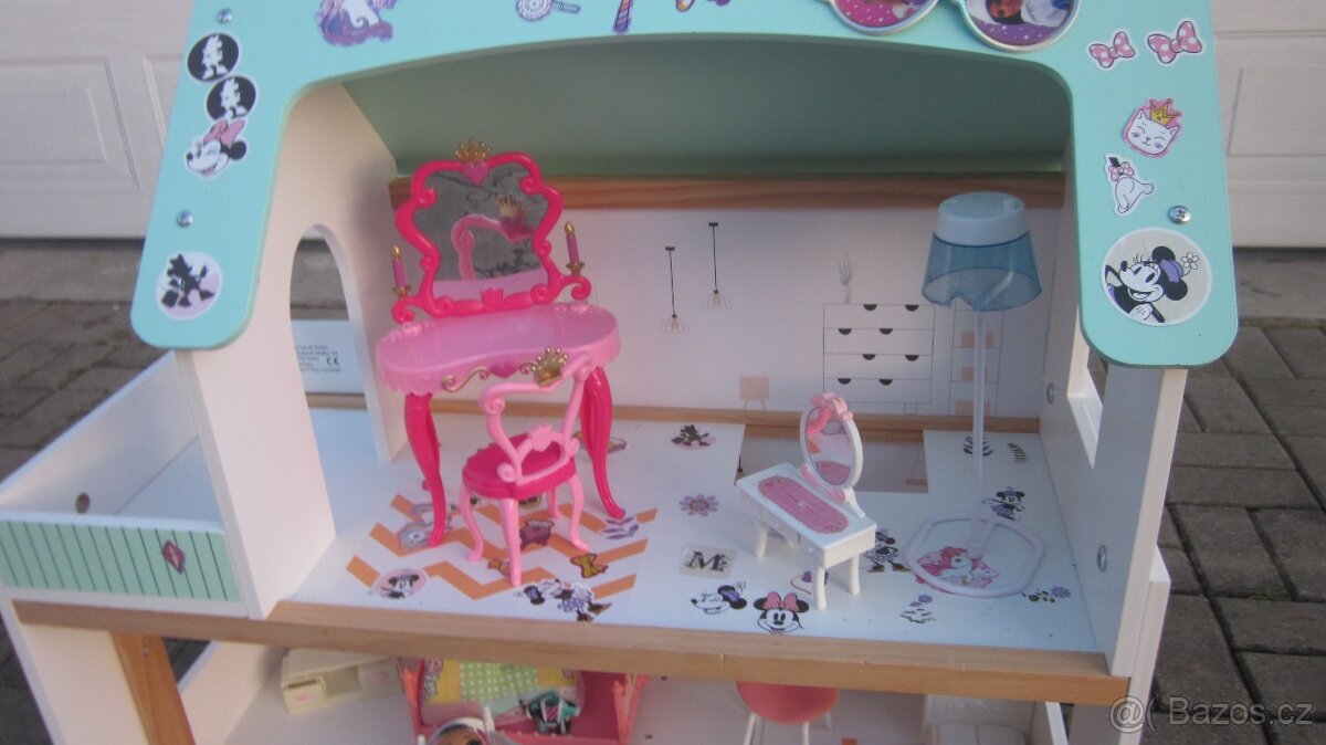 DREVENY DOMECEK PRO PANENKY - 2