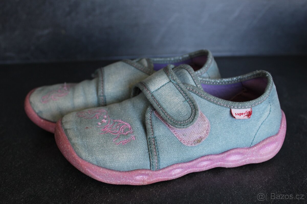 Dětské bačkory Superfit 29 - 2