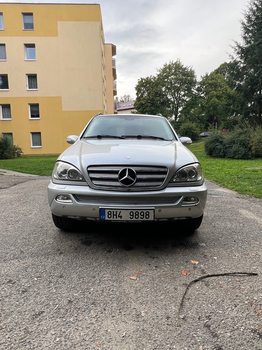 Mercedes Benz ML500 w163 - 2