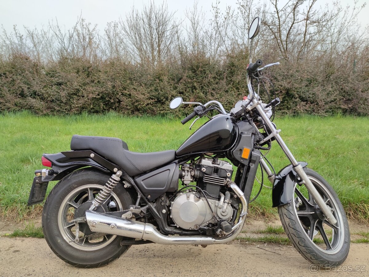 Kawasaki 450 LTD - 2