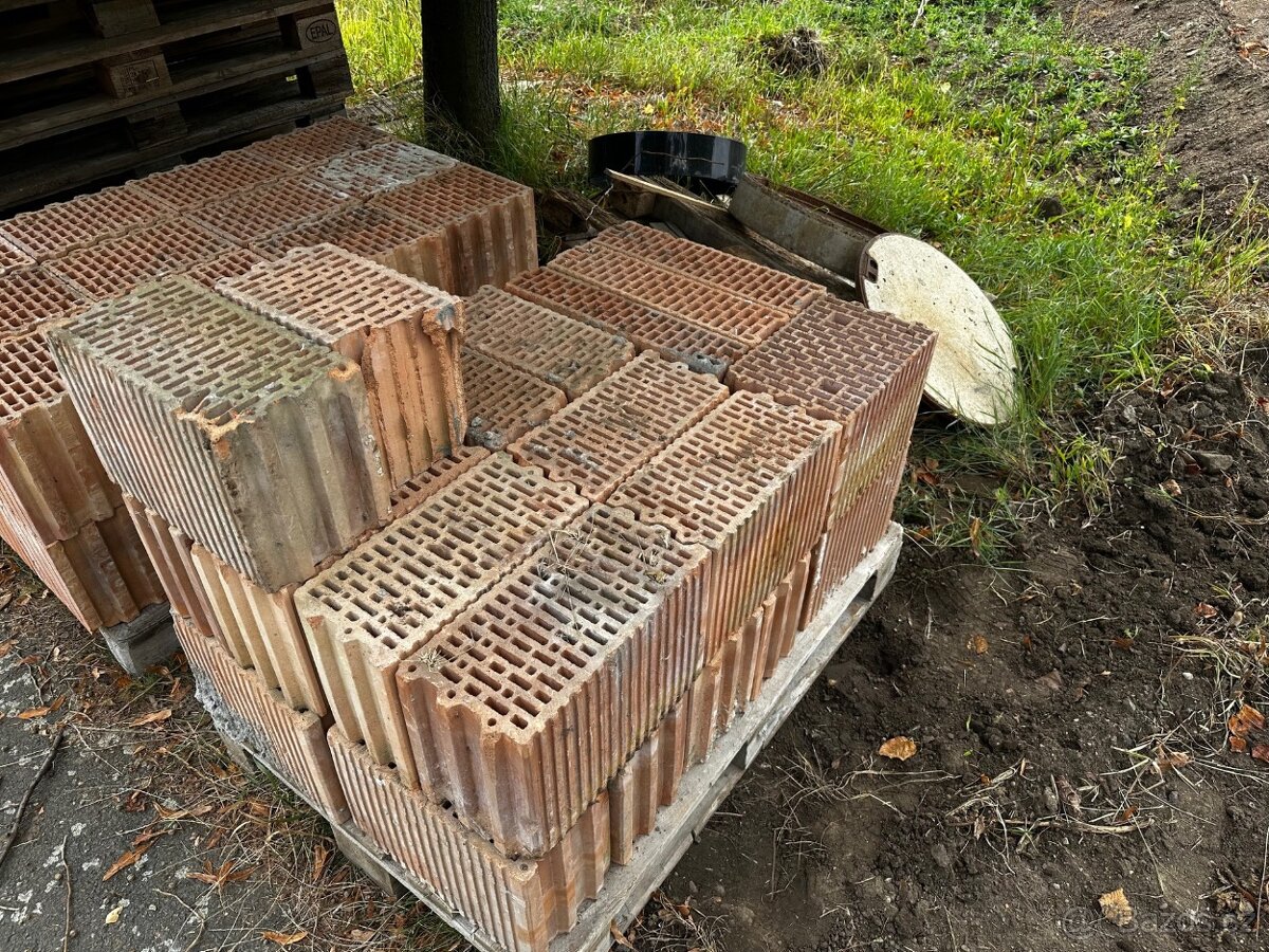 POROTHERM Cihly 31 ks - 2